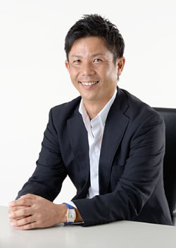 株式会社アスティーク 代表取締役 宮谷 祐介
