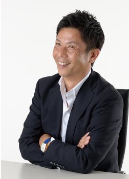株式会社アスティーク 代表取締役 宮谷 祐介